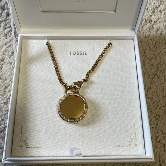 Fossil Watch Locket - Picture 2 of 4